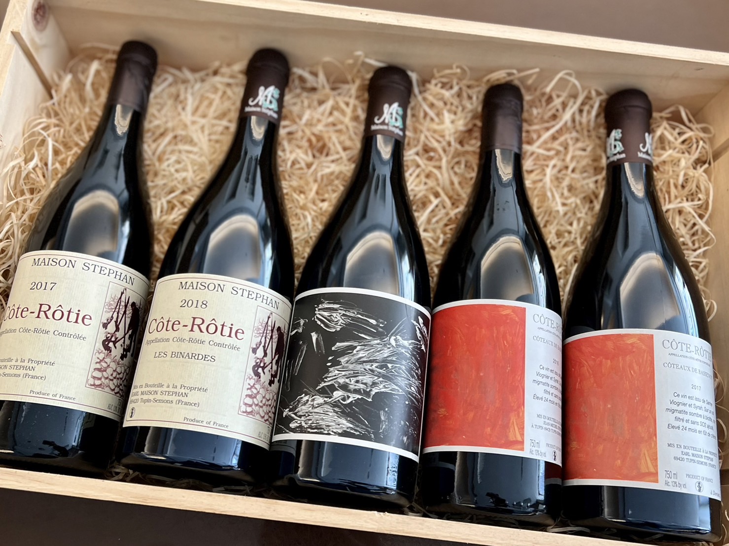 Read more about the article 週五驚嚇現貨Go — 重新詮釋改變Côte-Rôtie樣貌 純淨與優雅的典範 : Jean-Michel Stéphan